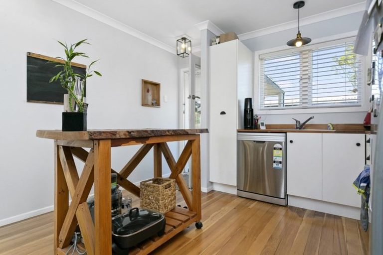 Photo of property in 28 Campbell Street, Leamington, Cambridge, 3432