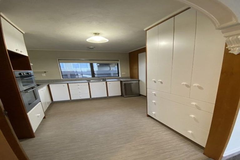 Photo of property in 2/8 Duart Road, Havelock North, 4130