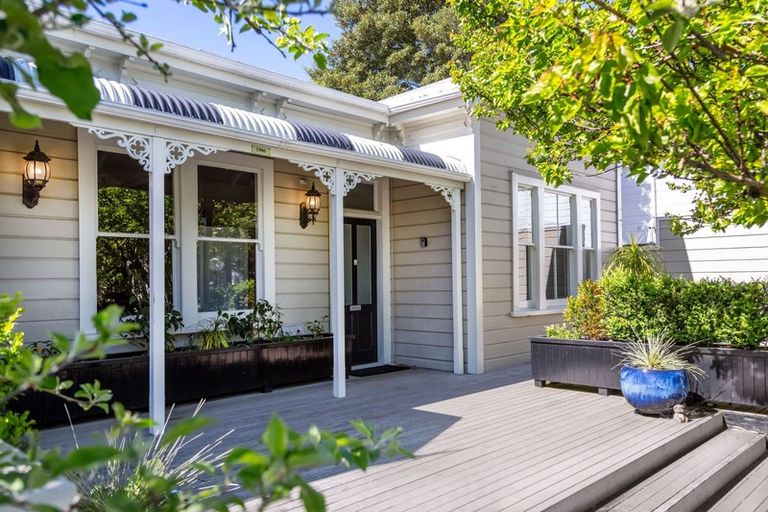 Photo of property in 141 Main Street, Greytown, 5712