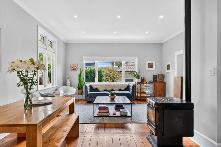 Photo of property in 23 Cameron Road, Bluff Hill, Napier, 4110