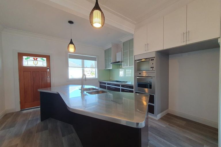 Photo of property in 92 Munroe Street, Napier South, Napier, 4110