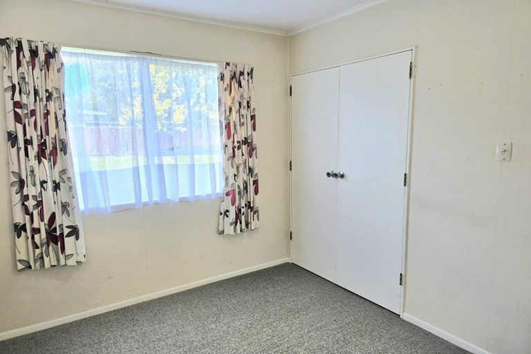 Photo of property in 25a Omaha Grove, Totara Park, Upper Hutt, 5018