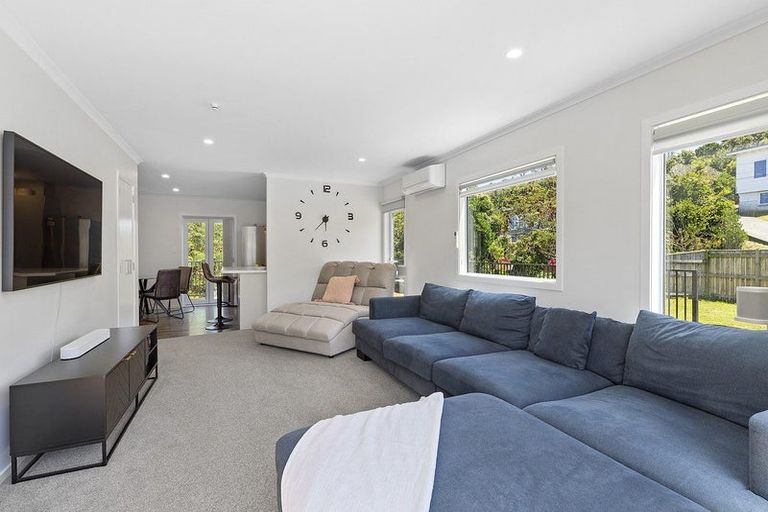 Photo of property in 6/1 Murphy Place, Titahi Bay, Porirua, 5022