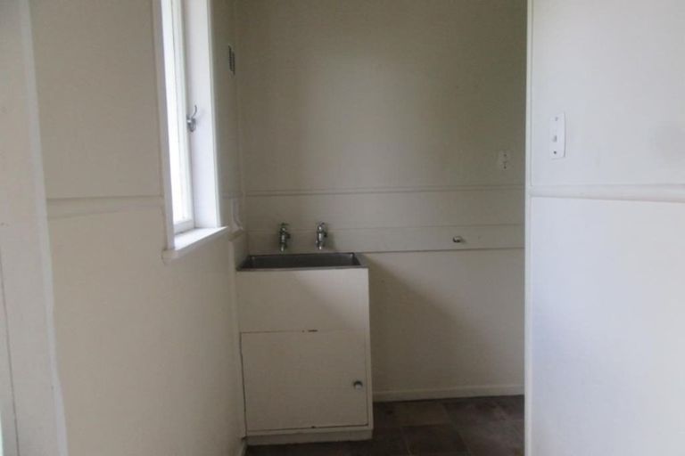 Photo of property in 1 Hugh Place, St Andrews, Hamilton, 3200