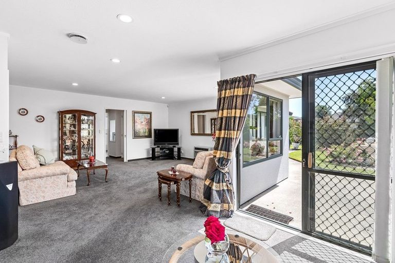 Photo of property in 67 Cedar Drive, Paraparaumu Beach, Paraparaumu, 5032