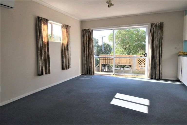 Photo of property in 11a Tarawera Road, Johnsonville, Wellington, 6037