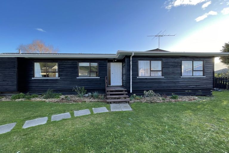 Property details for 70 Kapanui Road, Waikanae, 5036