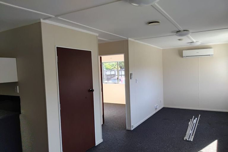 Photo of property in 22 Ngahere Street, Inglewood, 4330