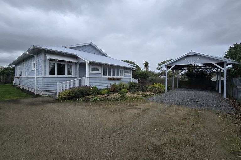 Photo of property in 11 Lewis Avenue, Aramoho, Whanganui, 4500