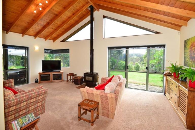 Photo of property in 54 Russell Road, Wainui, Silverdale, 0992