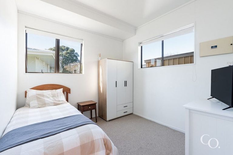 Photo of property in 17 Freyberg Street, Otumoetai, Tauranga, 3110