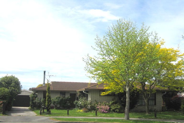 Photo of property in 6 Paprika Place, Bishopdale, Christchurch, 8053