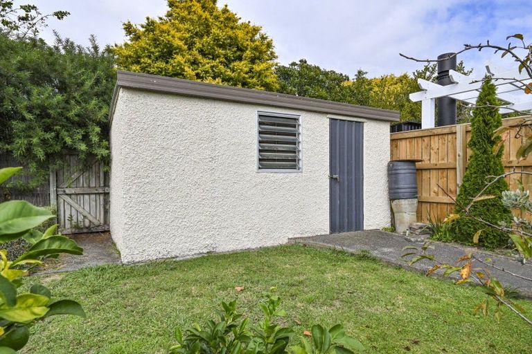 Photo of property in 22 Woodlands Drive, Havelock North, 4130