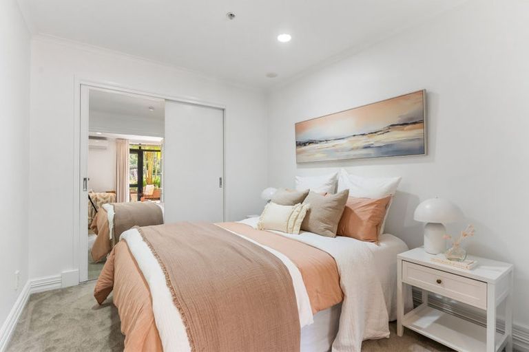 Photo of property in 2c/7-11 Bute Road, Browns Bay, Auckland, 0630