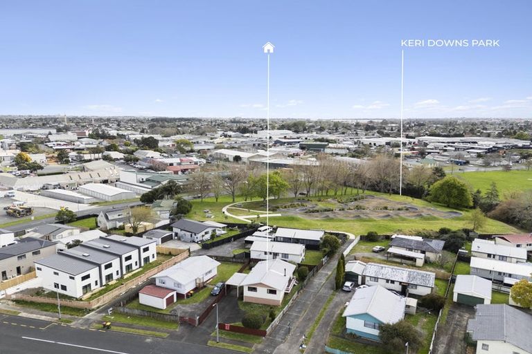 Photo of property in 1/81 Redcrest Avenue, Red Hill, Papakura, 2110