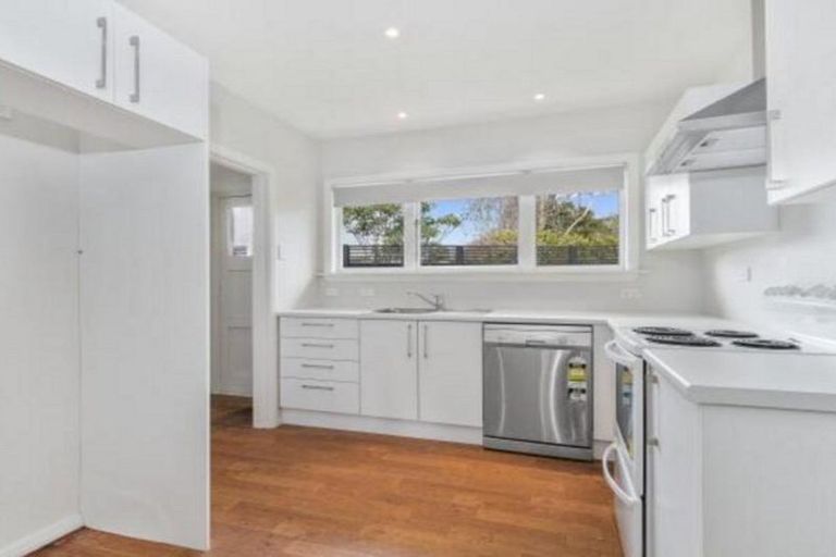 Photo of property in 33a Garreg Road, Fendalton, Christchurch, 8052