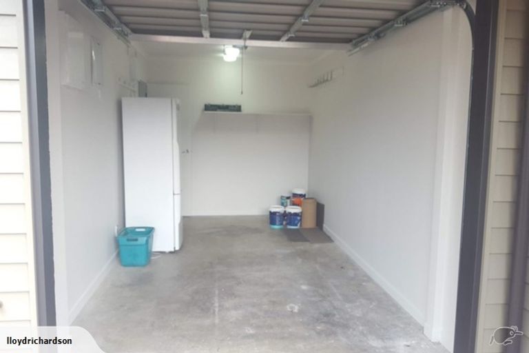 Photo of property in 11/27 The Rigi, Northland, Wellington, 6012