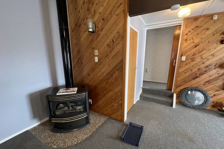 Photo of property in 38 Clifton Drive, Waitara, 4320