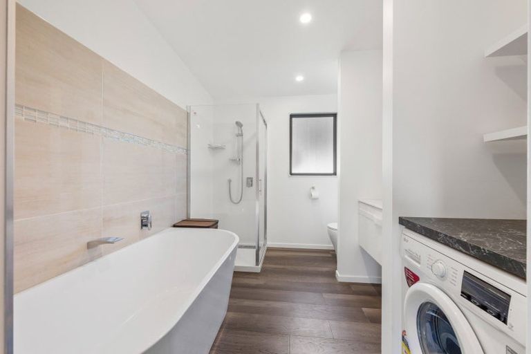 Photo of property in 4a Seaview Crescent, Picton, 7220