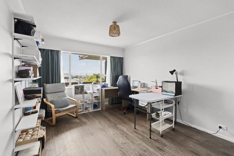 Photo of property in 59 Dixon Street, Oakura, 4314