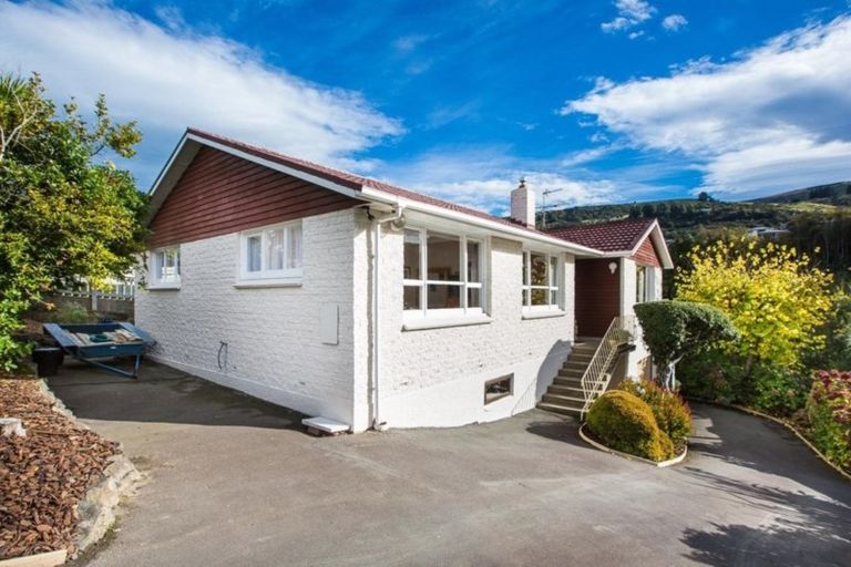 Photo of property in 66 Pioneer Crescent, Helensburgh, Dunedin, 9010