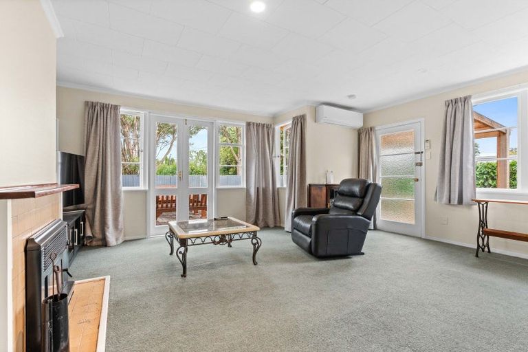 Photo of property in 32 Wakelin Street, Carterton, 5713