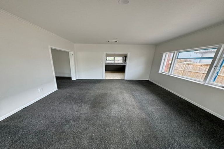 Photo of property in 5 Caspar Road, Papatoetoe, Auckland, 2025