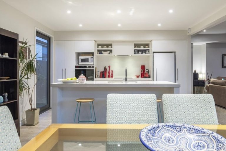 Photo of property in 14 Eden Crescent, Brookfield, Tauranga, 3110