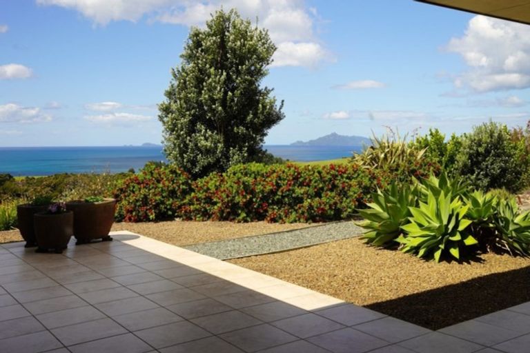 Photo of property in 978 Cove Road, Waipu, 0582