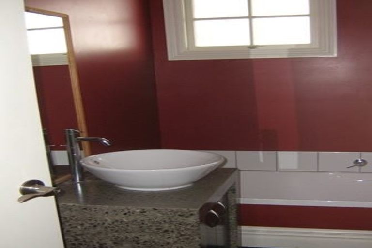 Photo of property in 1/276 Stanmore Road, Richmond, Christchurch, 8013