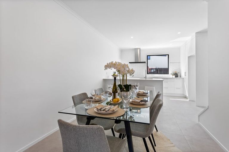 Photo of property in 18 Hema Road, Hobsonville, Auckland, 0616