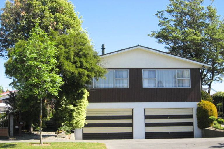 Photo of property in 25 Hartford Street, Burnside, Christchurch, 8053