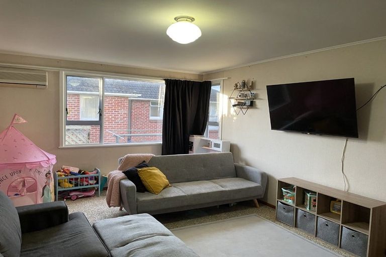 Photo of property in 5 Ward Crescent, Marewa, Napier, 4110