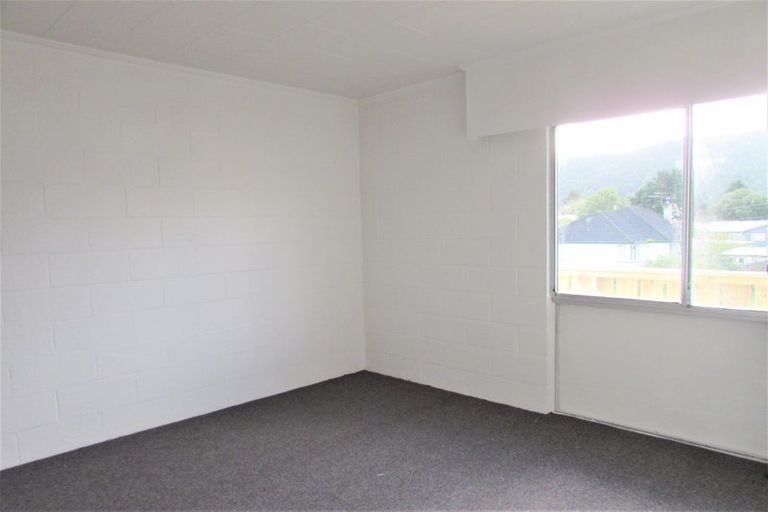 Photo of property in 43 Merton Street, Trentham, Upper Hutt, 5018