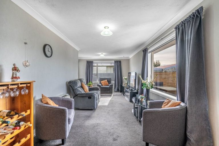 Photo of property in 77 Stobo Street, Grasmere, Invercargill, 9810