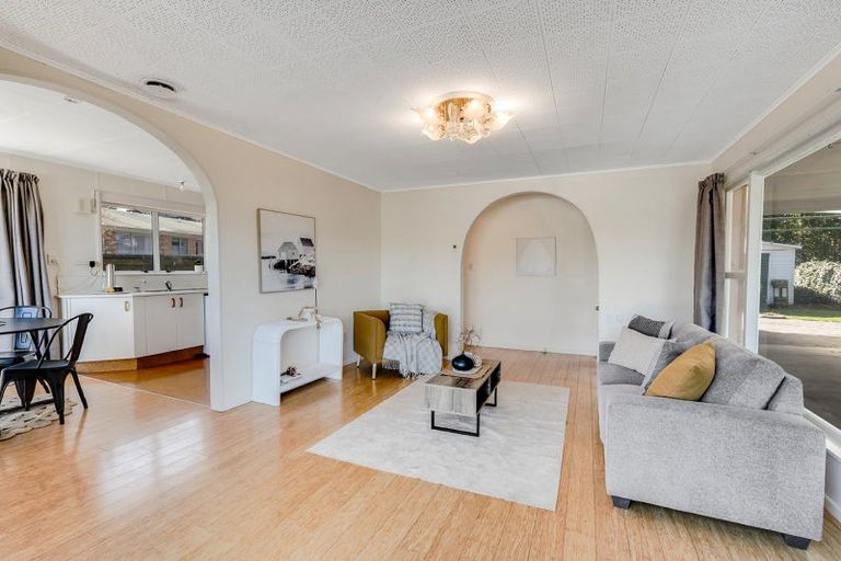 Photo of property in 10 Kowhai Street, Hamilton Lake, Hamilton, 3204