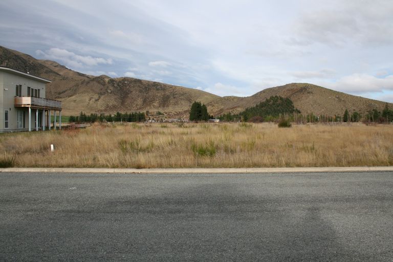 Photo of property in 4 Cirrus Place, Omarama, 9412