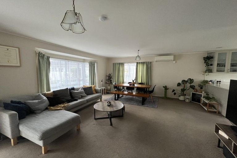 Photo of property in 2/67 Stredwick Drive, Torbay, Auckland, 0630