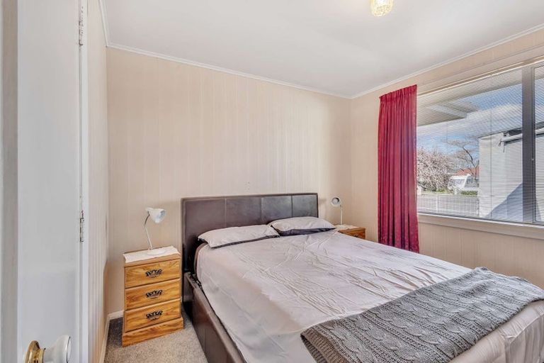 Photo of property in 200 Galway Place, Mayfair, Hastings, 4122