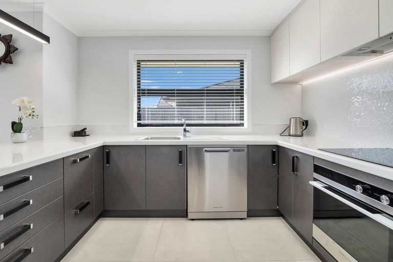 Photo of property in 330 Halswell Junction Road, Halswell, Christchurch, 8025