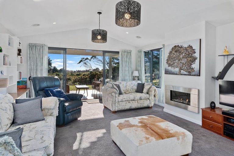 Photo of property in 48 Ferndale Drive, Waikanae, 5036