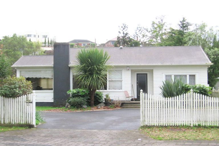 Photo of property in 23 Lake Domain Drive, Frankton, Hamilton, 3204