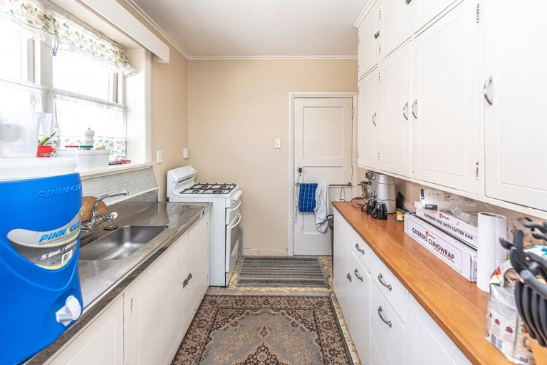 Photo of property in 49 Caius Avenue, Gonville, Whanganui, 4501