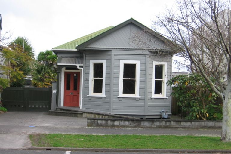 Photo of property in 42 Ranfurly Street, Hokowhitu, Palmerston North, 4410