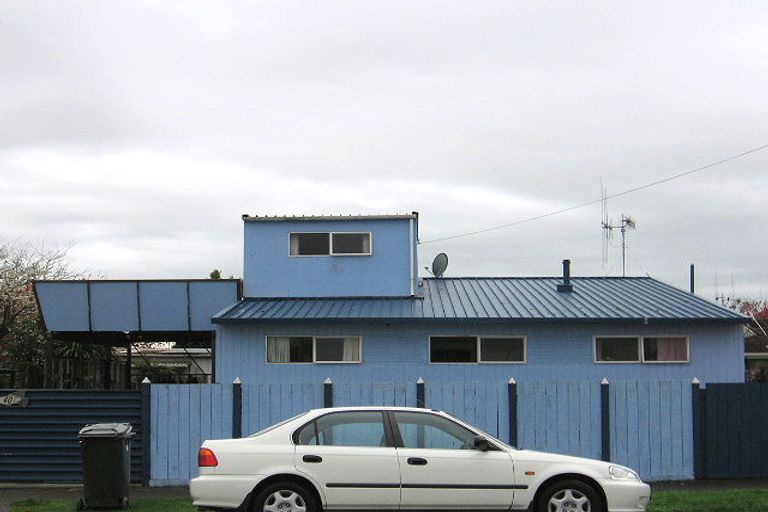 Photo of property in 40 Mako Mako Road, Levin, 5510