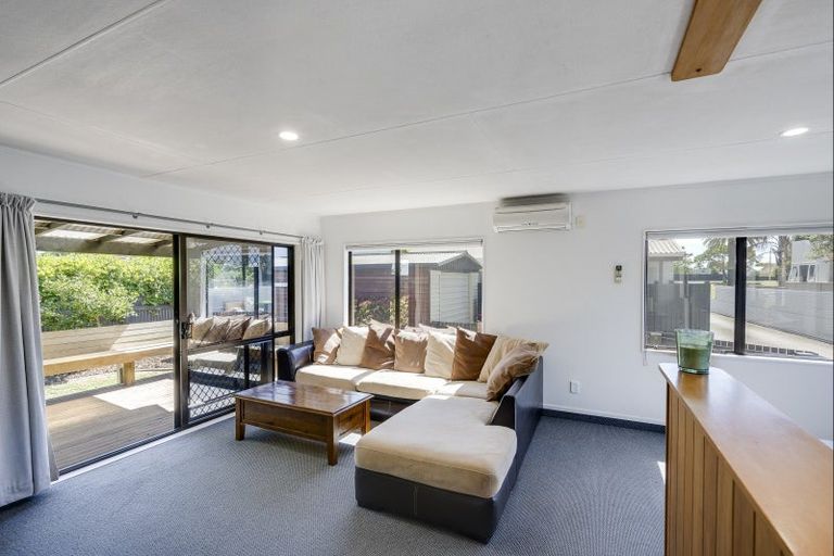 Photo of property in 71 Douglas Mclean Avenue, Marewa, Napier, 4110