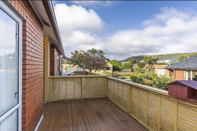 Photo of property in 12 Futuna Close, Karori, Wellington, 6012