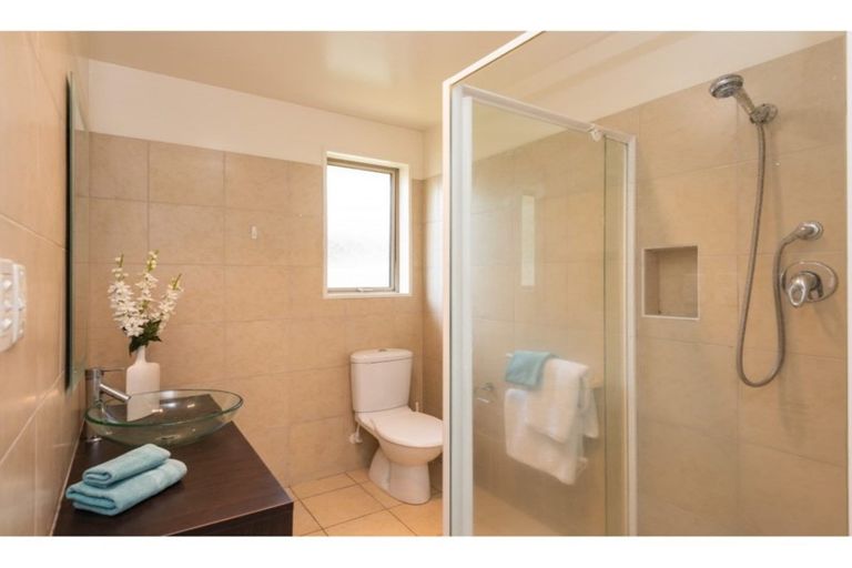 Photo of property in 65a Cleveland Street, Edgeware, Christchurch, 8013