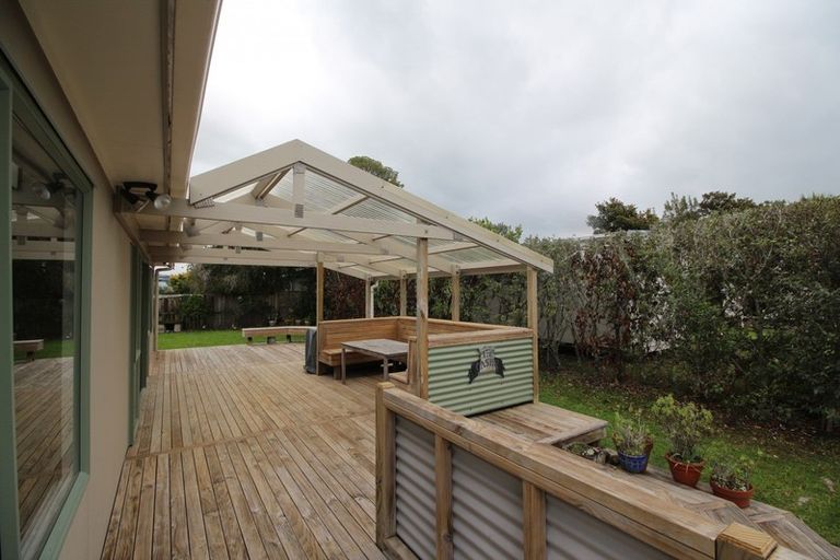 Photo of property in 103 Kowhai Avenue, Matarangi, Whitianga, 3592