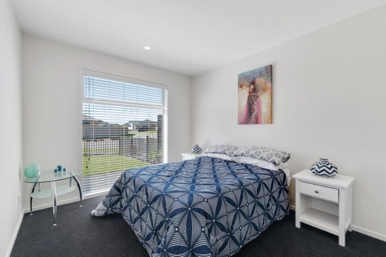 Photo of property in 44 Shadbolt Lane, Rolleston, 7614